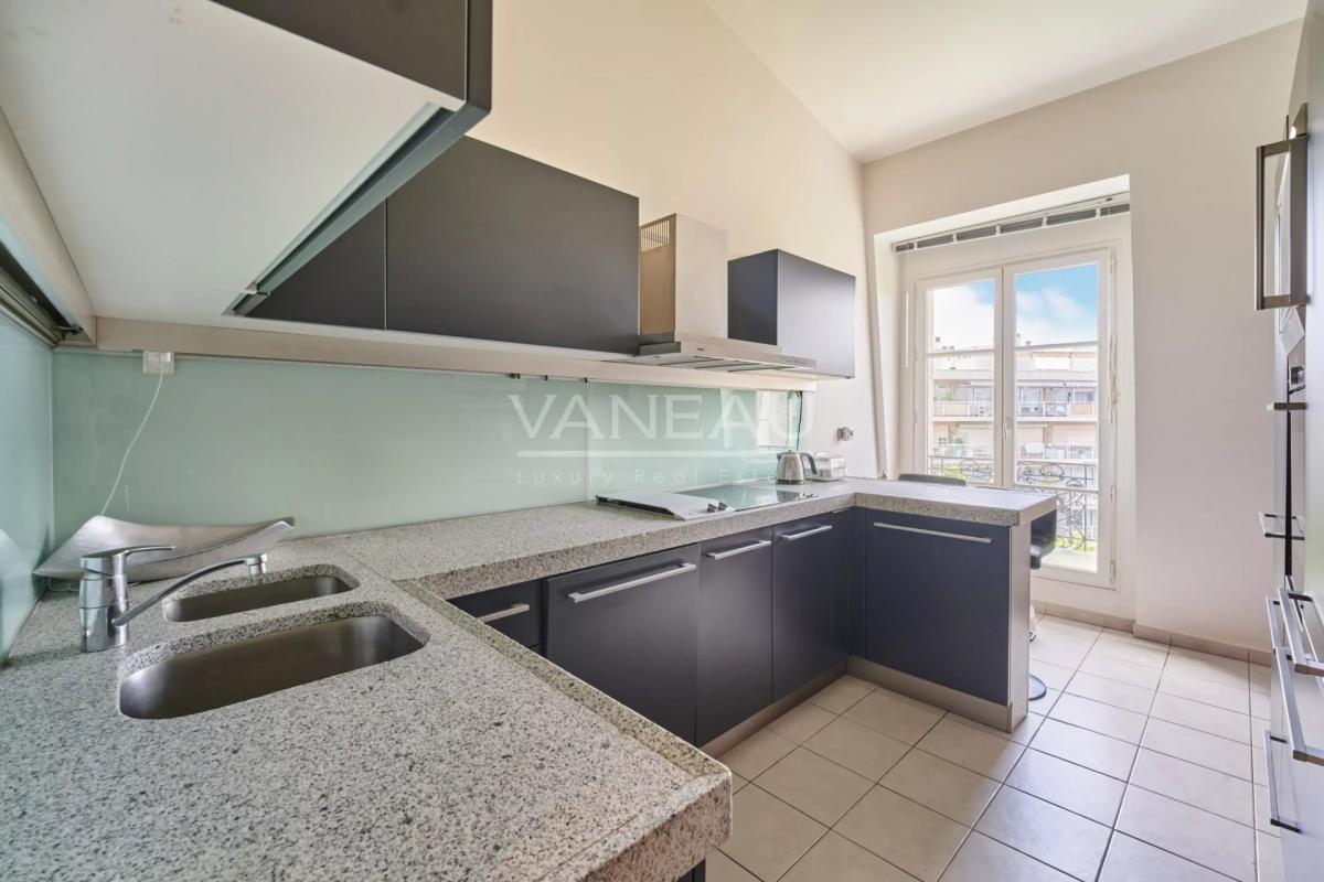 Neuilly-sur-Seine - Les Sablons-Penthouse-Terrasses-Vues tour Ei
