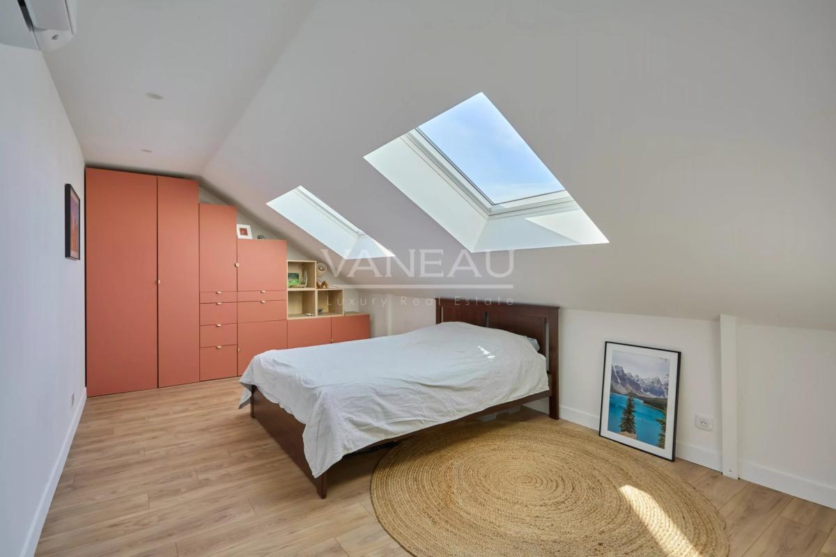 Puteaux - Appartement dernier étage en excellent état