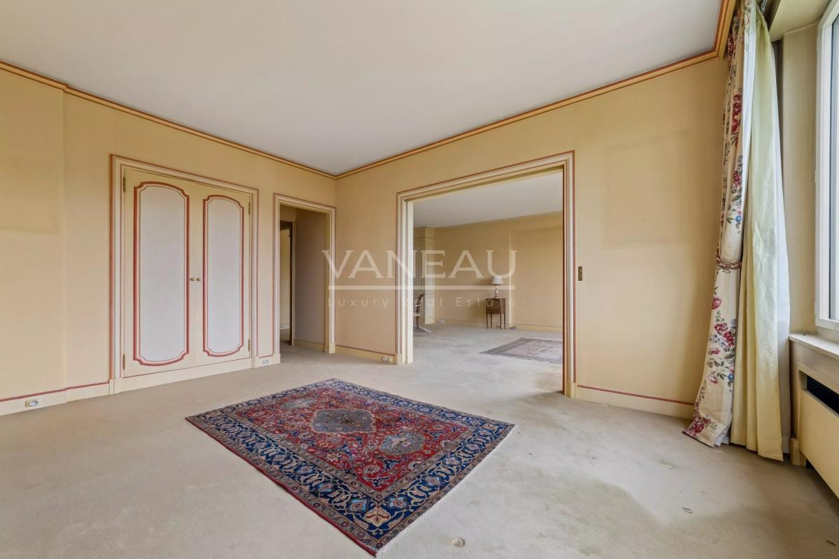 Paris XVIe - Foch/Raymond Poincaré - Appartement familial en éta