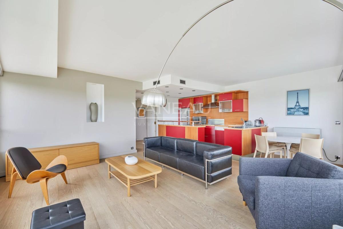 LOCATION MEUBLÉE - 2 PIÈCES - BEAUGRENELLE