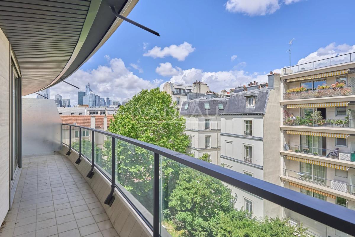 NEUILLY - MAIRIE