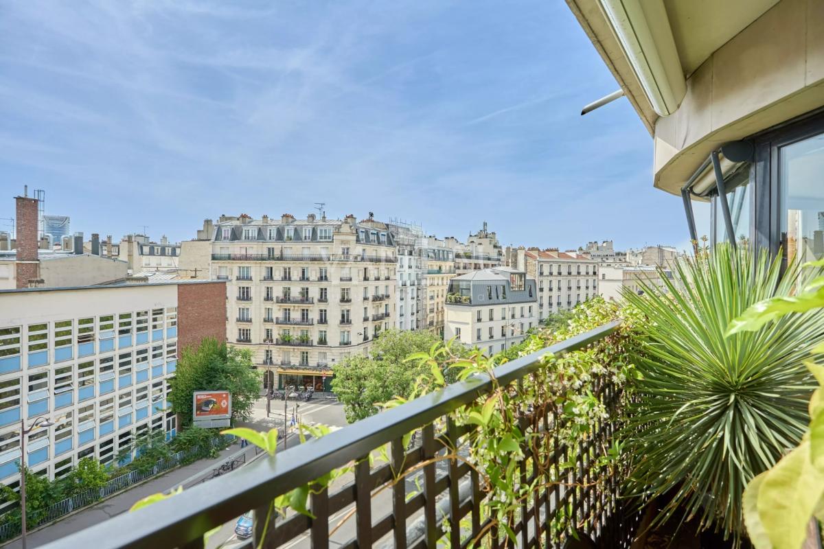 Paris 16ème Chardon Lagache 4 pièces de réception avec extérieur