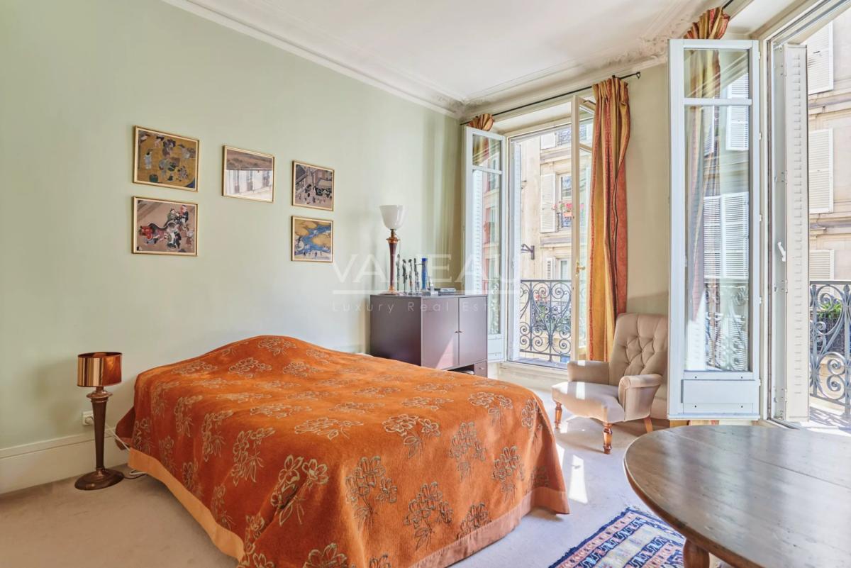 Paris VIIIe - Saint Augustin - Superbe appartement haussmannien