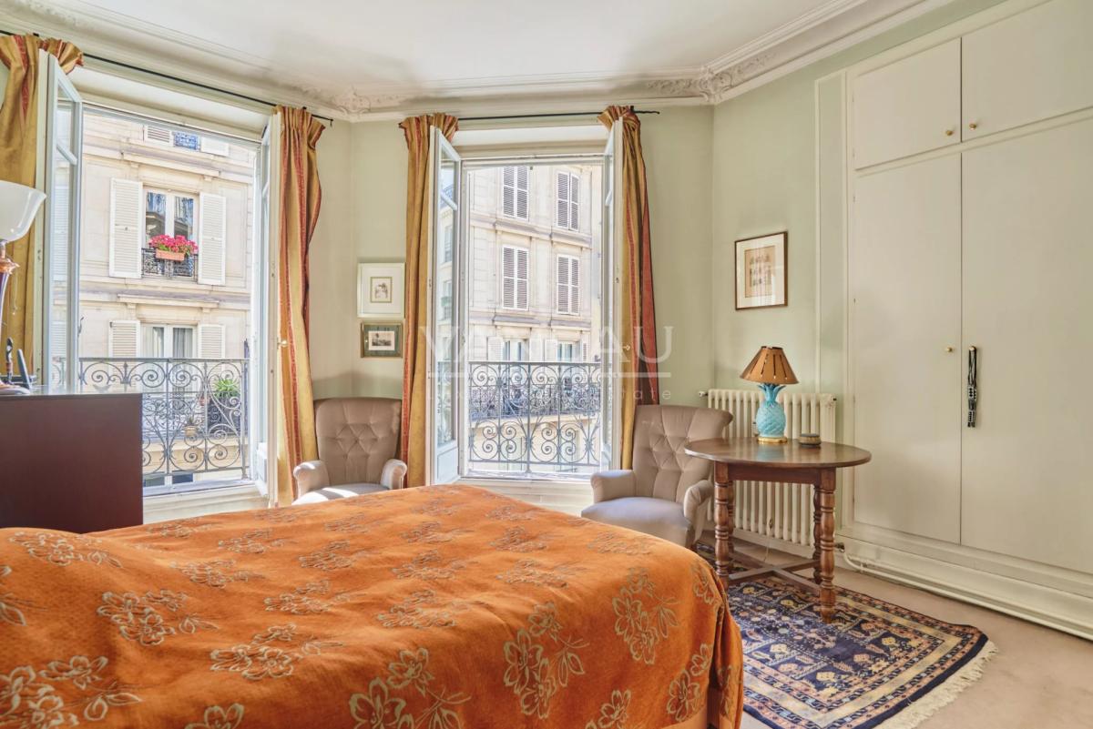 Paris VIIIe - Saint Augustin - Superbe appartement haussmannien