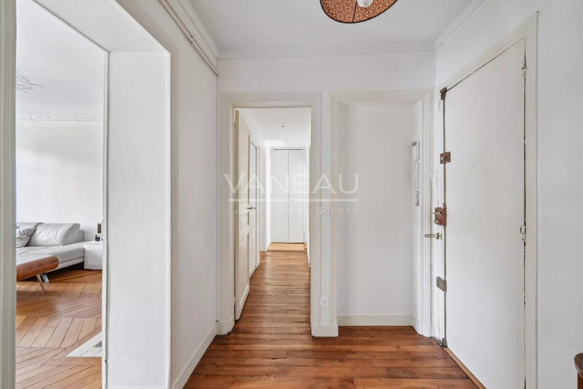 PARIS XIVème - Limite VIème - Appartement familial