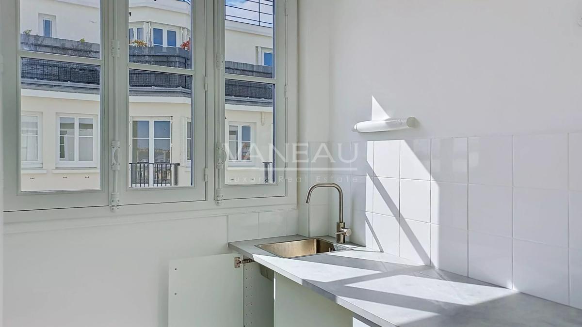 VANEAU VII - STUDIO - RUE VANEAU