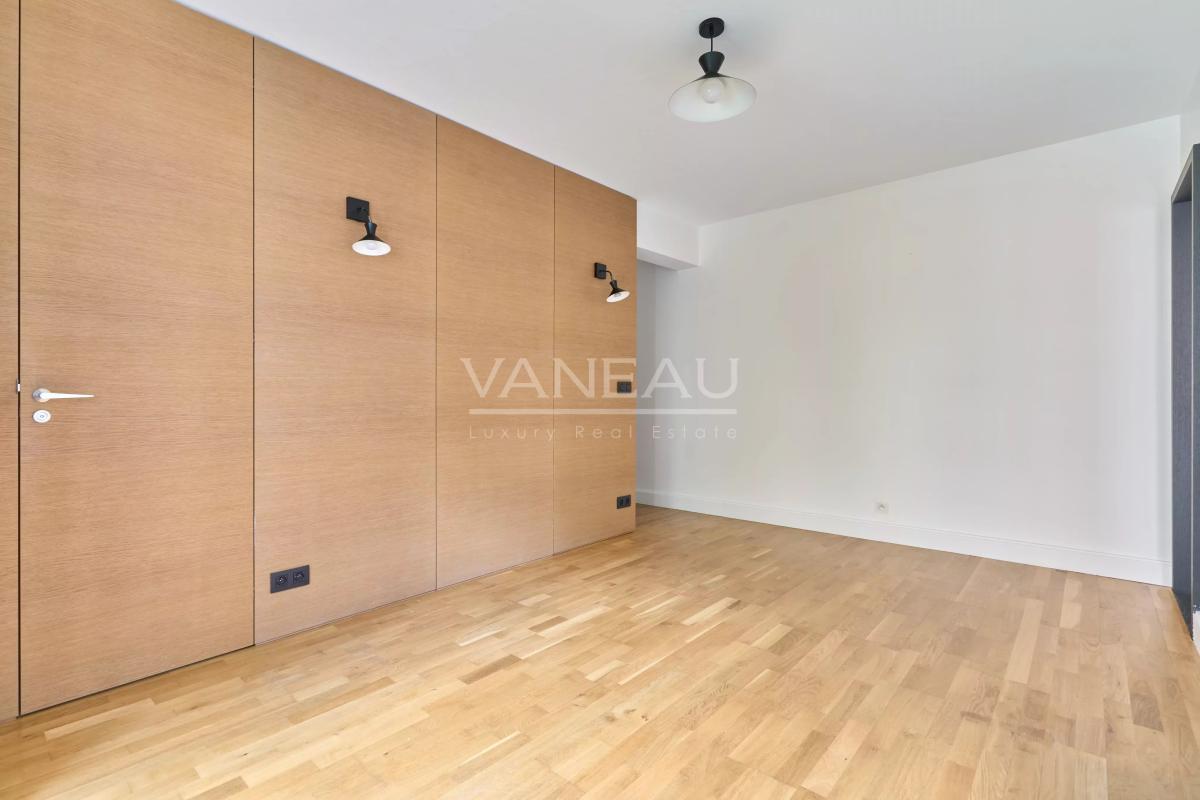 Courbevoie - République - Appartement au calme