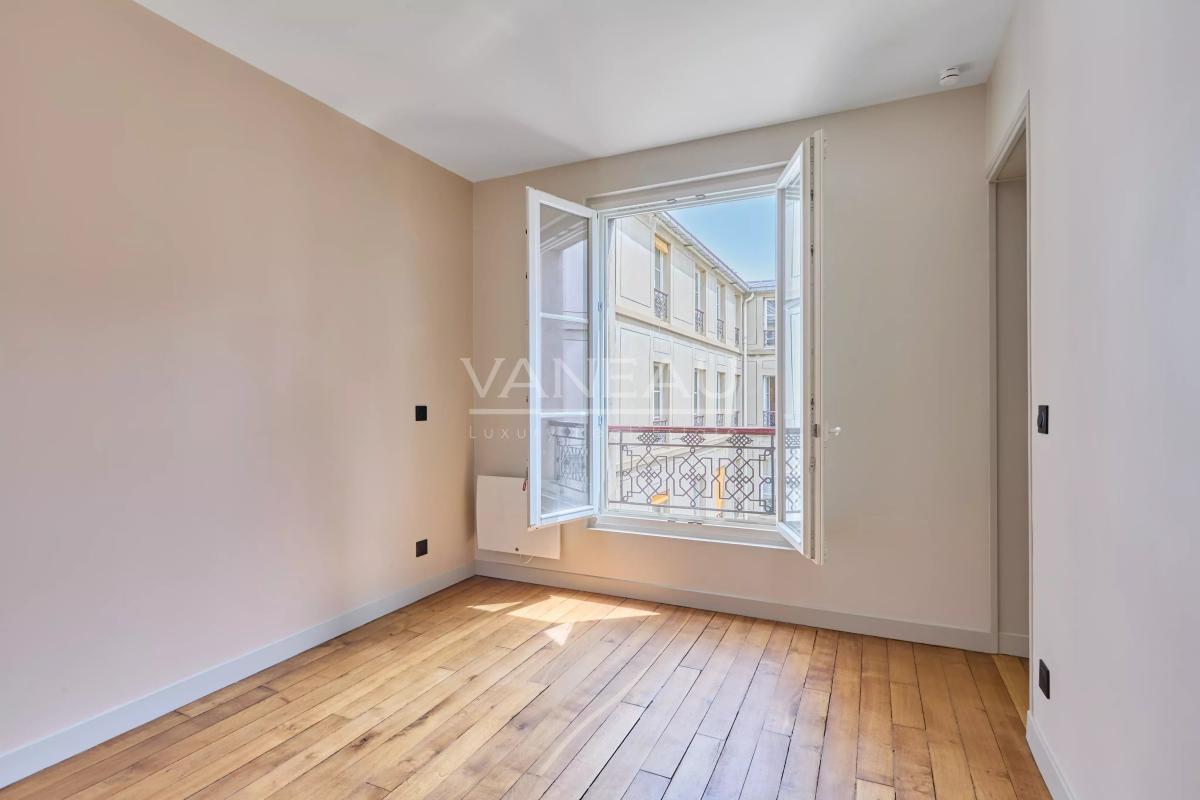 Paris VIIe - Esplanade des Invalides - Appartement familial calme et lumineux