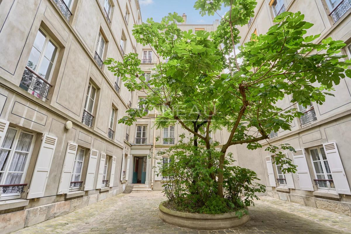 Paris VIIe - Esplanade des Invalides - Appartement familial calme et lumineux