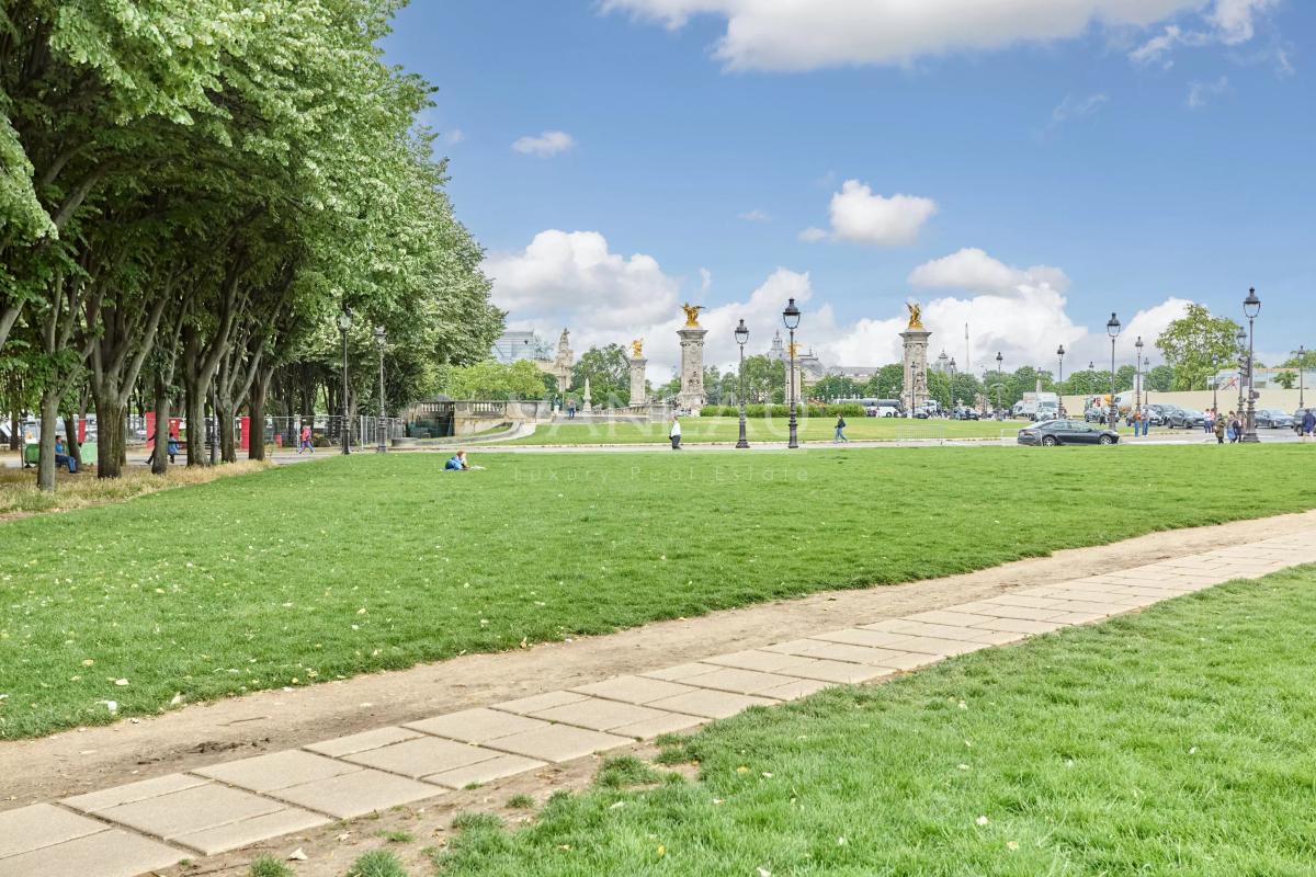 Paris VIIe - Esplanade des Invalides - Appartement familial calme et lumineux