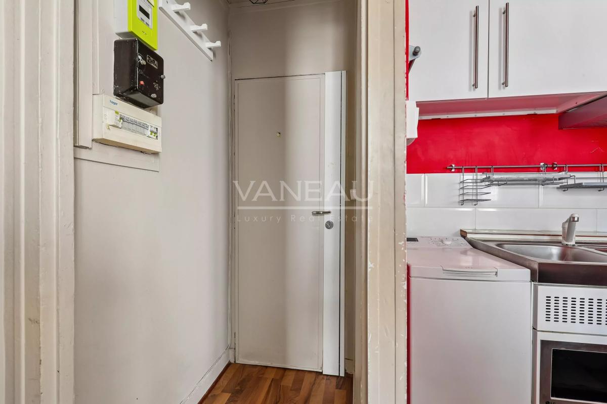 Paris VII - Studio - Idéal Pied à Terre ou Investissement