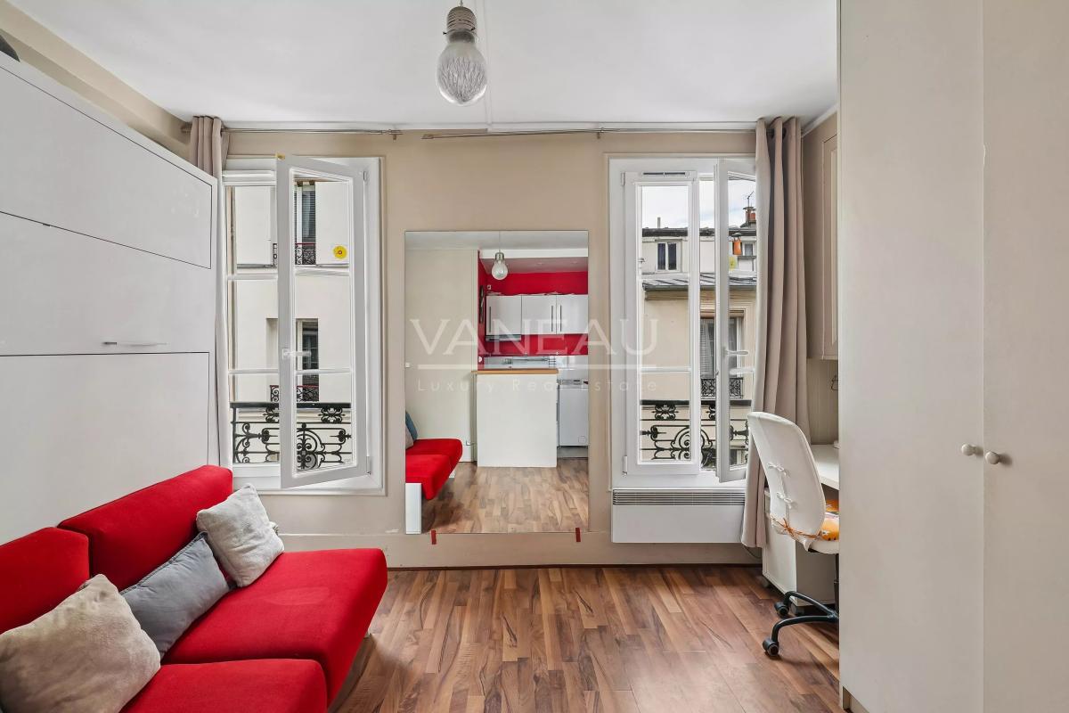 Paris VII - Studio - Idéal Pied à Terre ou Investissement