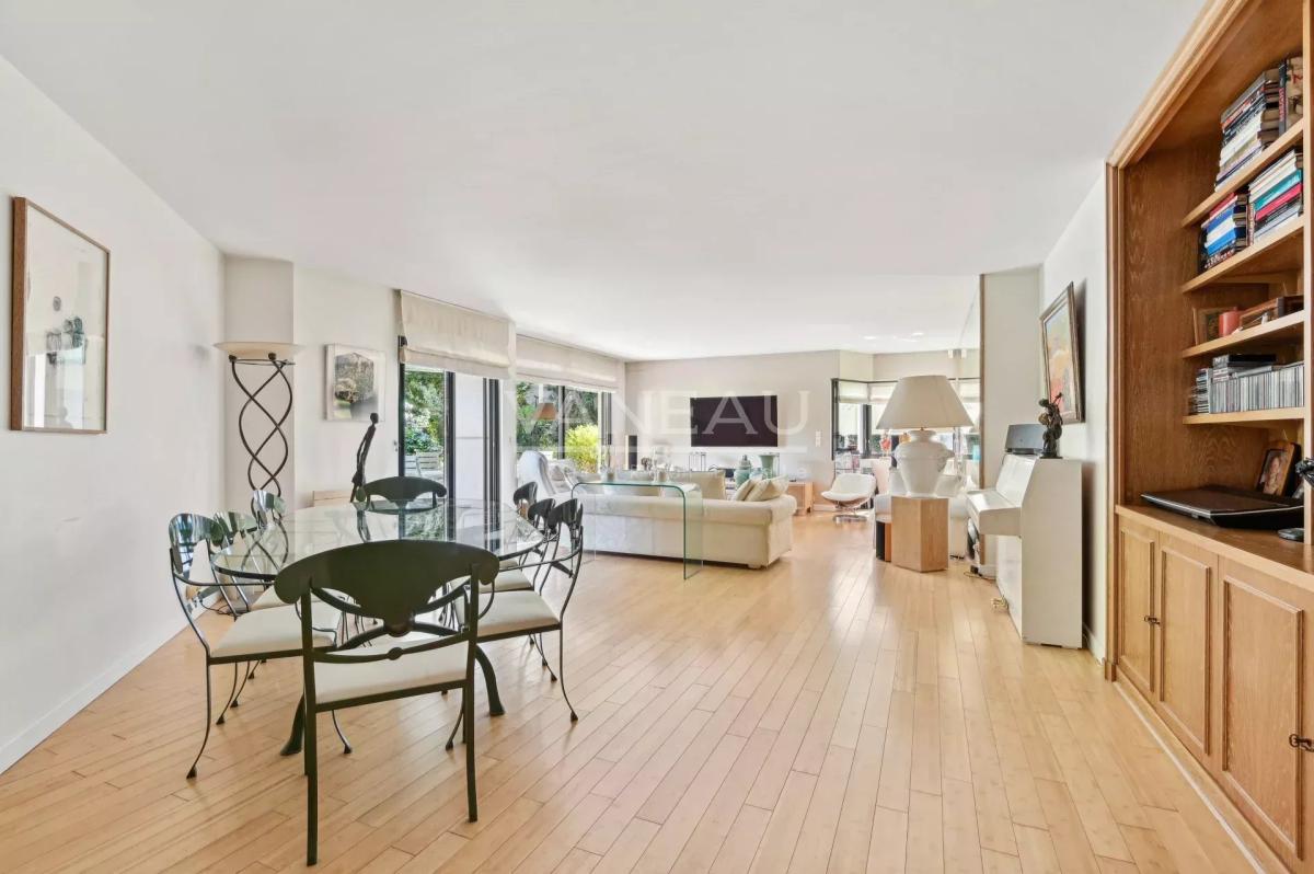 Boulogne Nord -  Schuman Dupanloup - Appartement familial avec jardin de 450m²