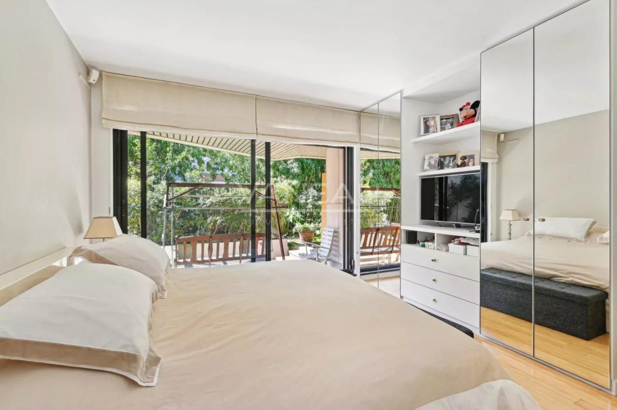 Boulogne Nord -  Schuman Dupanloup - Appartement familial avec jardin de 450m²