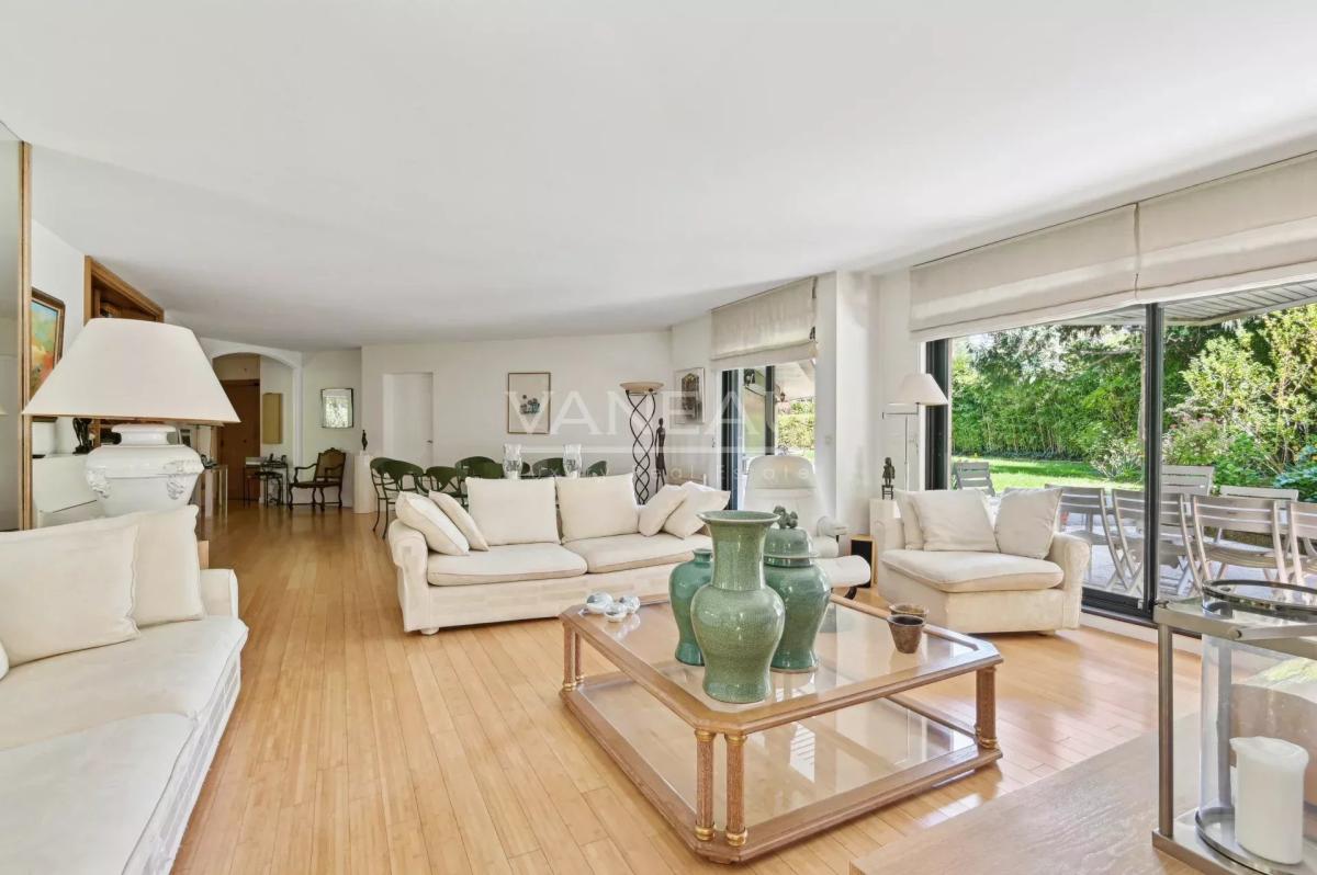 Boulogne Nord -  Schuman Dupanloup - Appartement familial avec jardin de 450m²