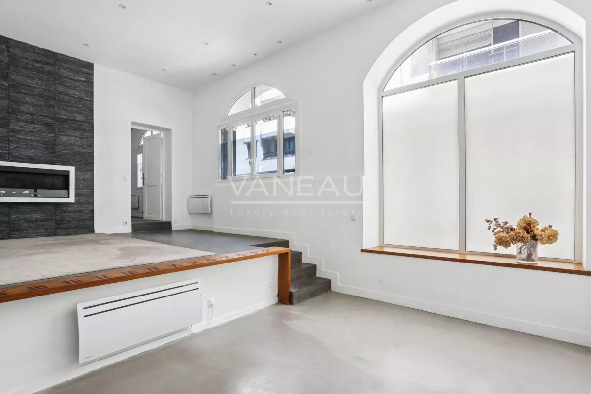 Vente Maison Architecte (275m²) Paris 15e avec ascenseur et rooftop (60m²)