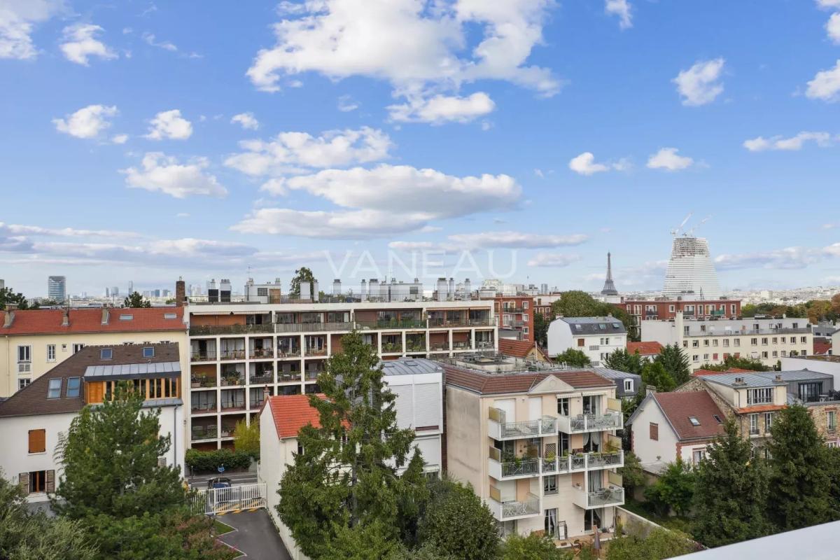 Issy-les-Moulineaux - Appartement familial dernier étage avec terrasse panoramique de 148 m²