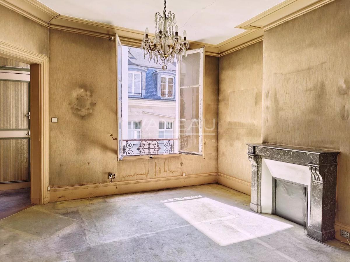 Paris IVe - Vieille du Temple - Trois pièces ensoleillé ascenseur