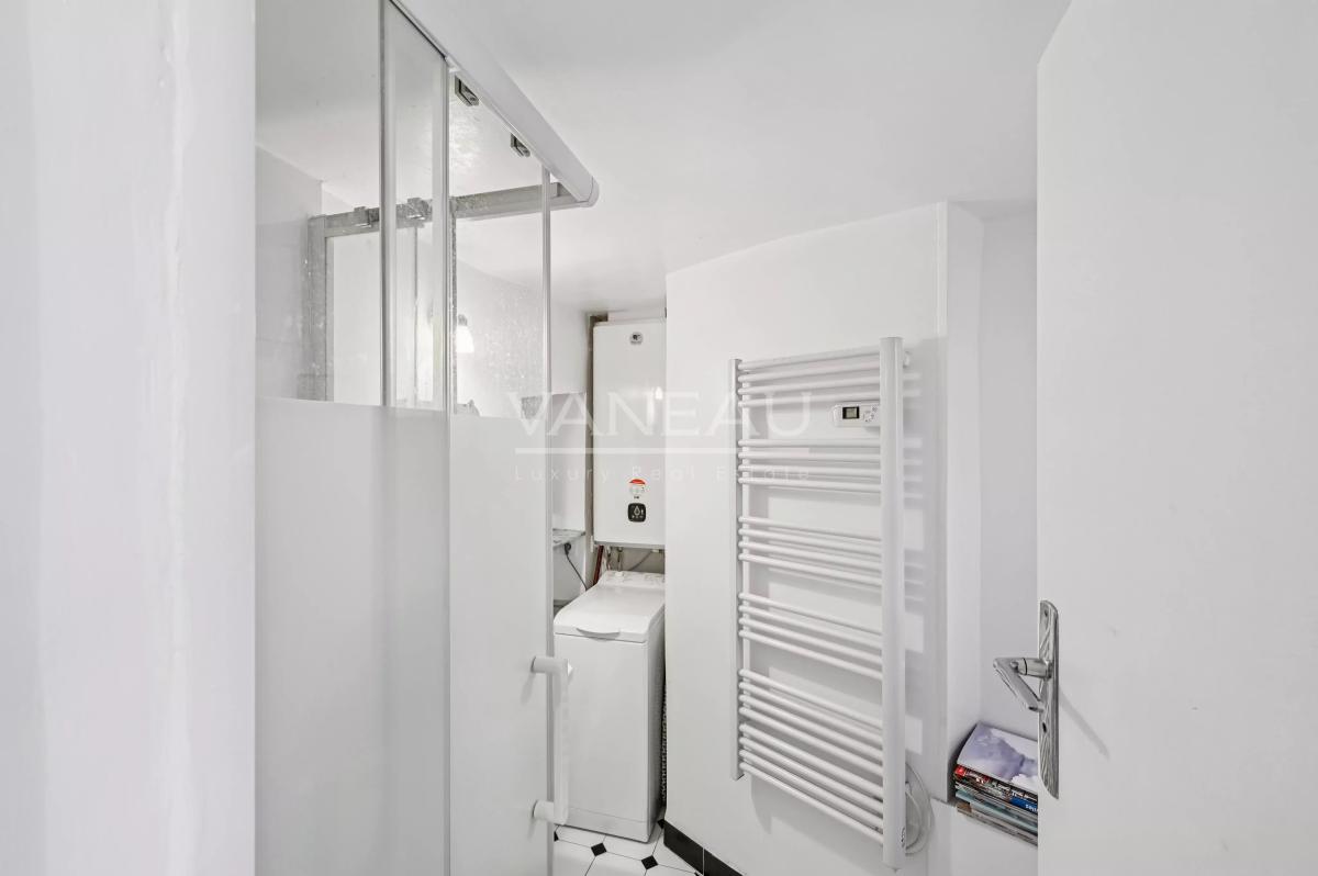 Paris XVe Breteuil -  Studio de charme dans une ravissante copropriété