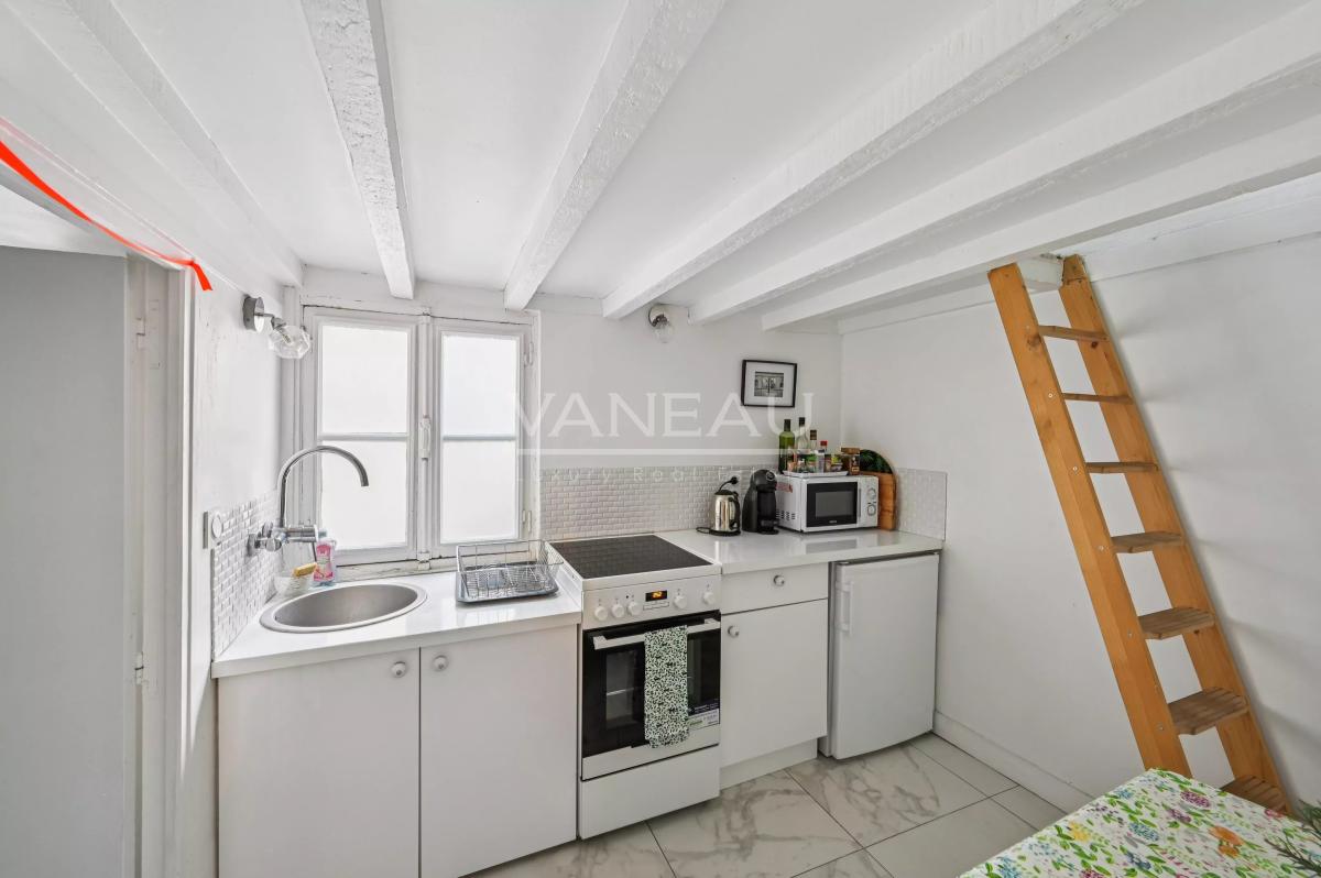 Paris XVe Breteuil -  Studio de charme dans une ravissante copropriété