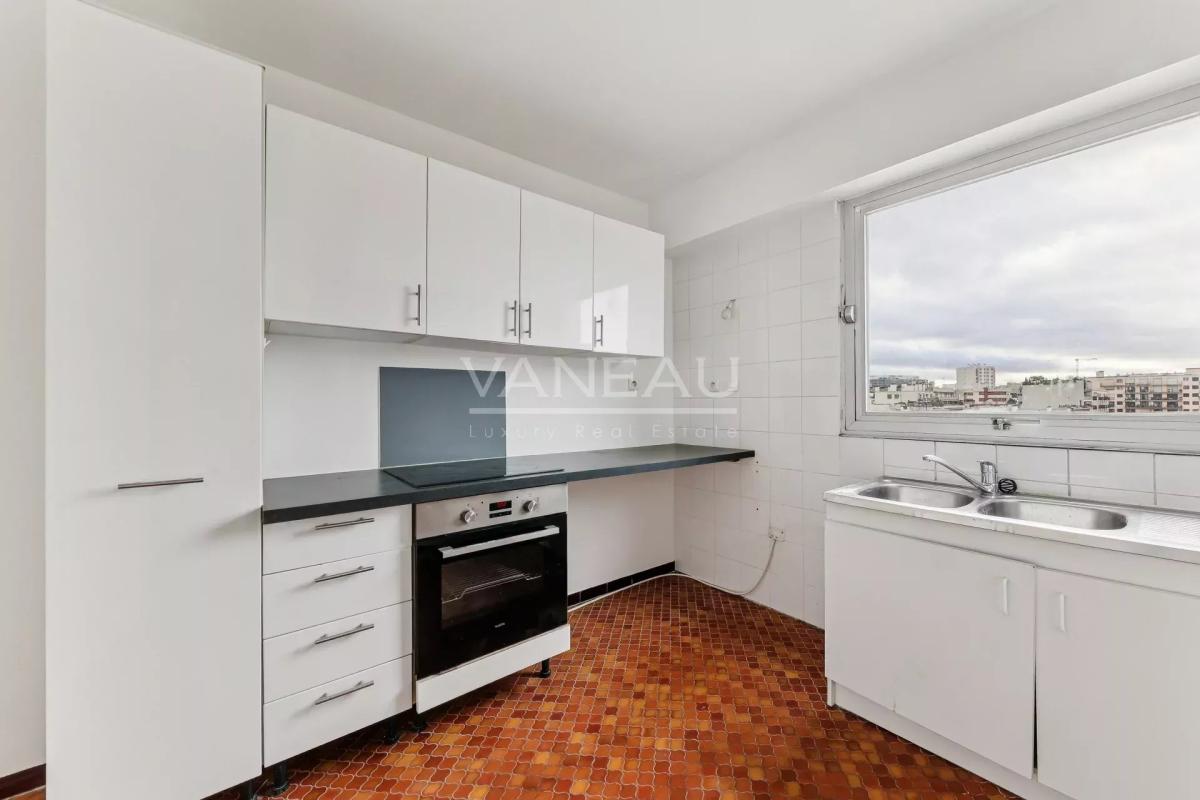 PARIS XVe Saint-Lambert - Bel appartement familial au dernier étage