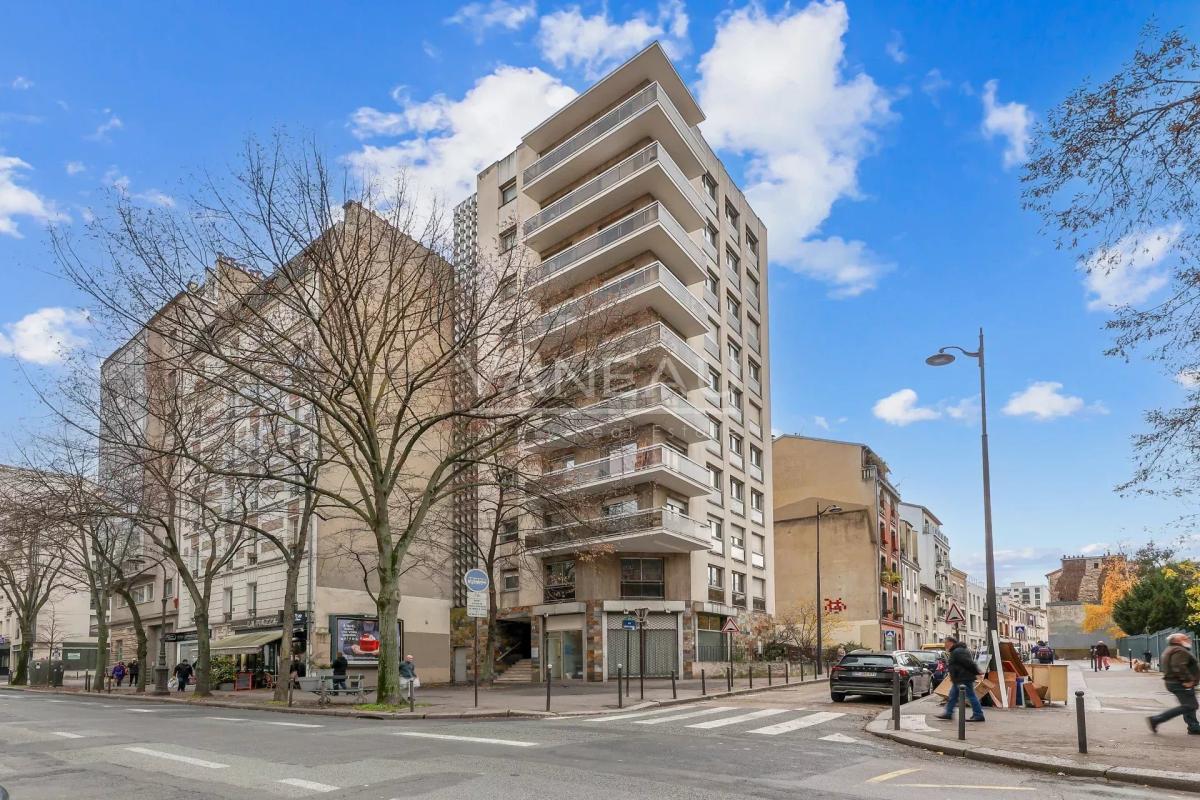 PARIS XVe Saint-Lambert - Bel appartement familial au dernier étage