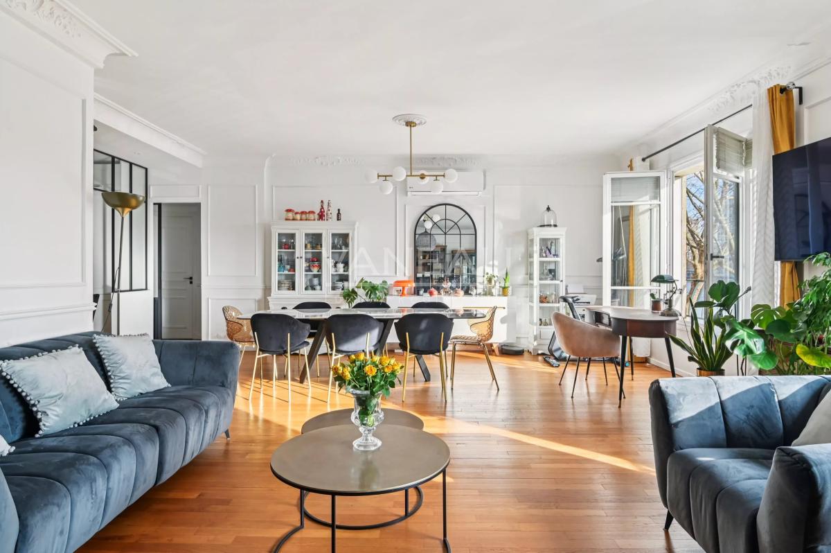 PARIS XVIe - Auteuil -  Appartement familial et de réception avec vue.
