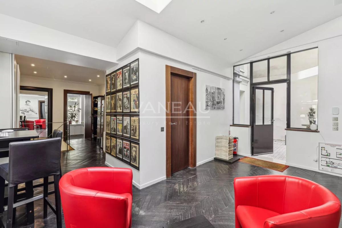 PARIS XVI - Ranelagh La Muette - Maison Loft de 5 pièces avec terrasse privative