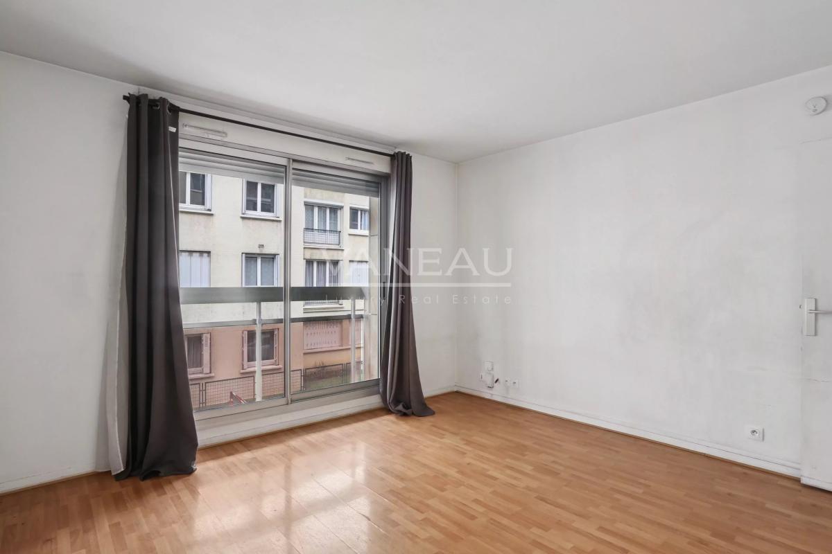Boulogne - Studio avec balconnet - DPE D