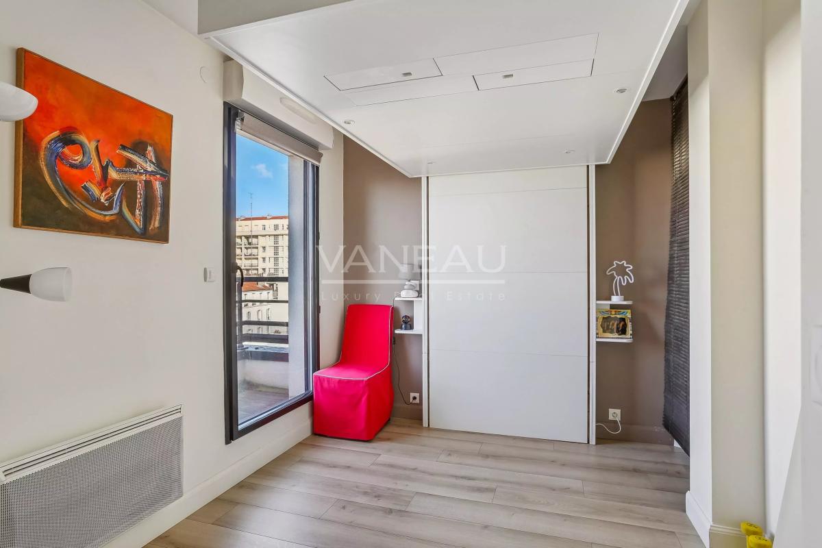 Boulogne - Appartement familial en étage avec terrasse