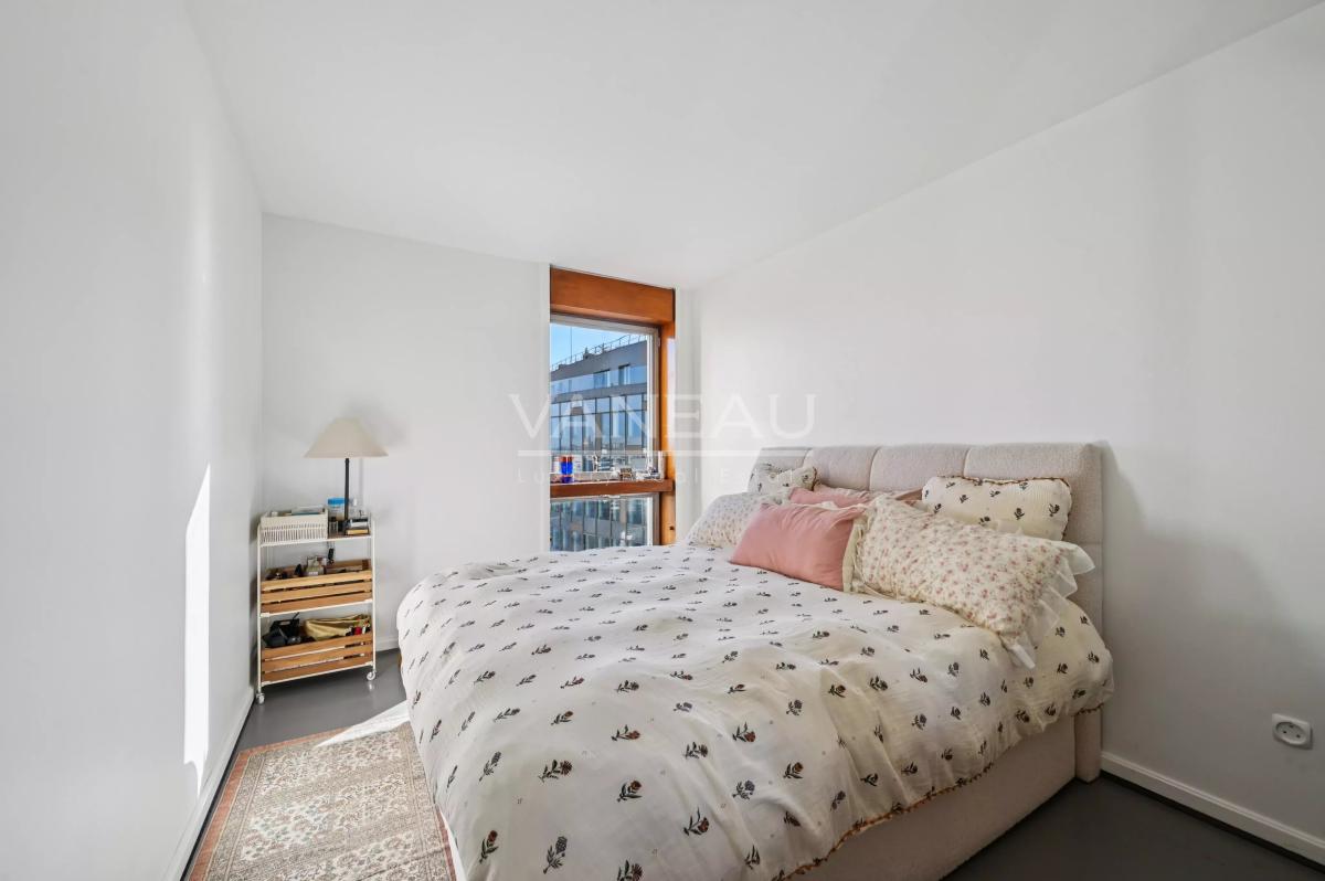 Paris XV - Quai de Grenelle–  Appartement Familial avec vue Tour Eiffel