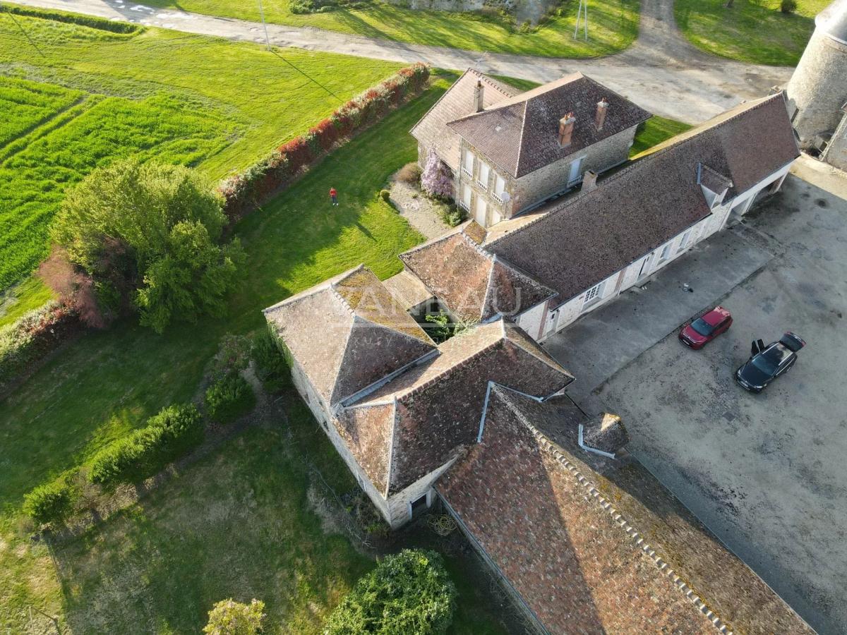 Corps de ferme historique - La Chapelle-Gauthier (Seine-et-Marne) -