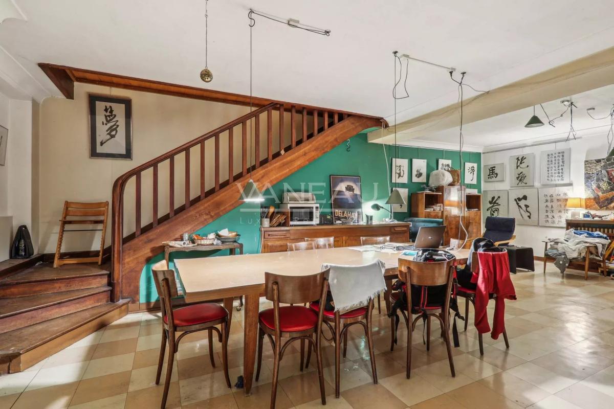 Paris VIe - Maison Bourgeoise, à quelques pas du jardin du Luxembourg