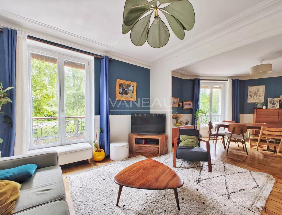 Paris XIVe - Parc Montsouris - Appartement familial avec vue dégagée sur le parc