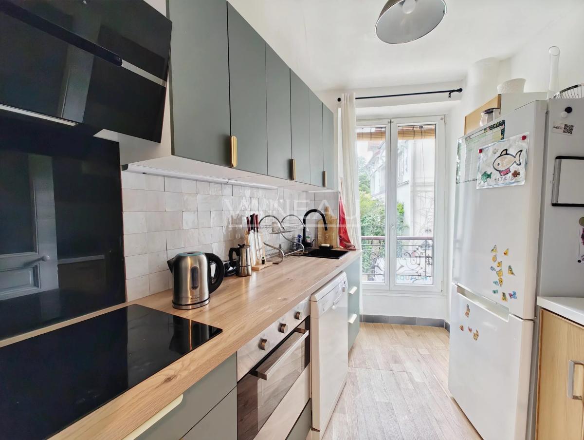 Paris XIVe - Parc Montsouris - Appartement familial avec vue dégagée sur le parc