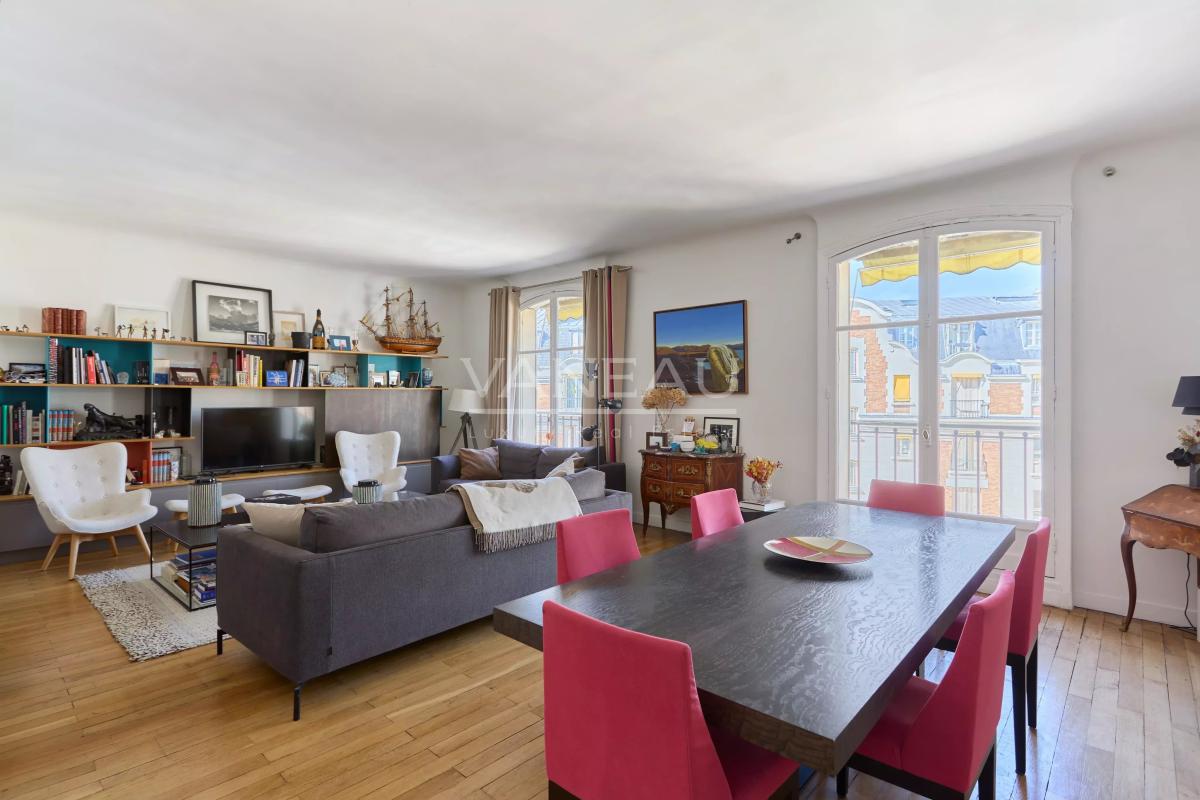 Neuilly - Saint-James - Appartement familial - Dernier étage noble