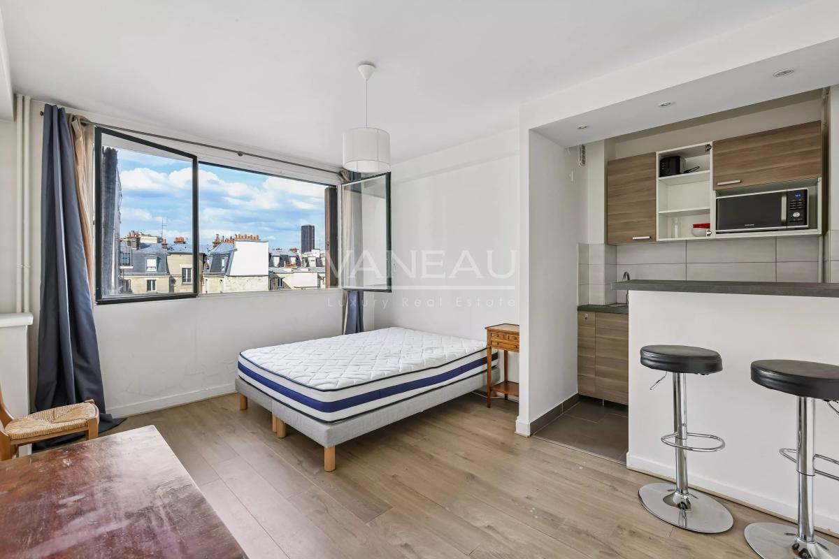 Paris XVe - Convention - Studio - vue dégagée