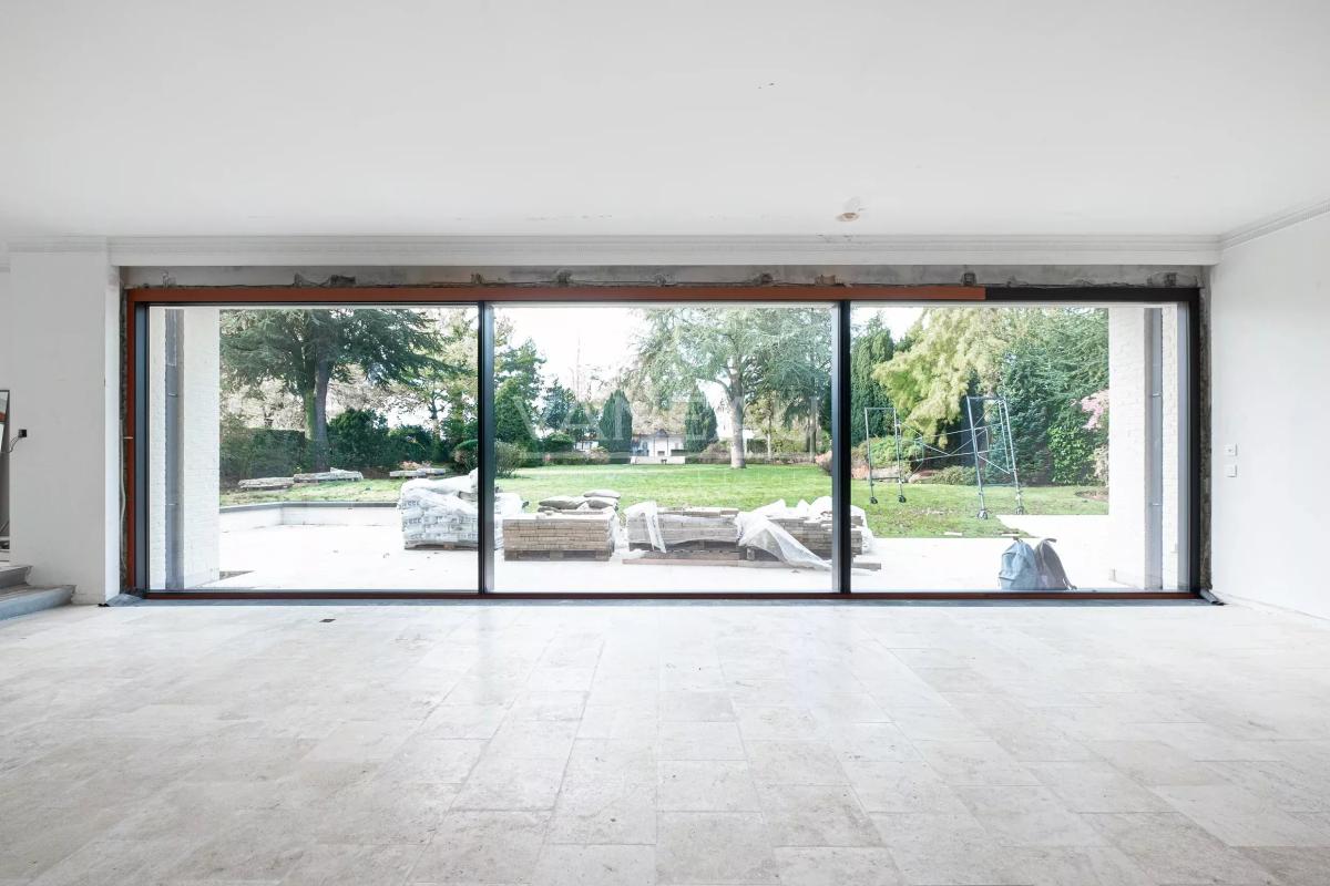 MAGNIFIQUE DEMEURE MODERNISTE DE 615M²