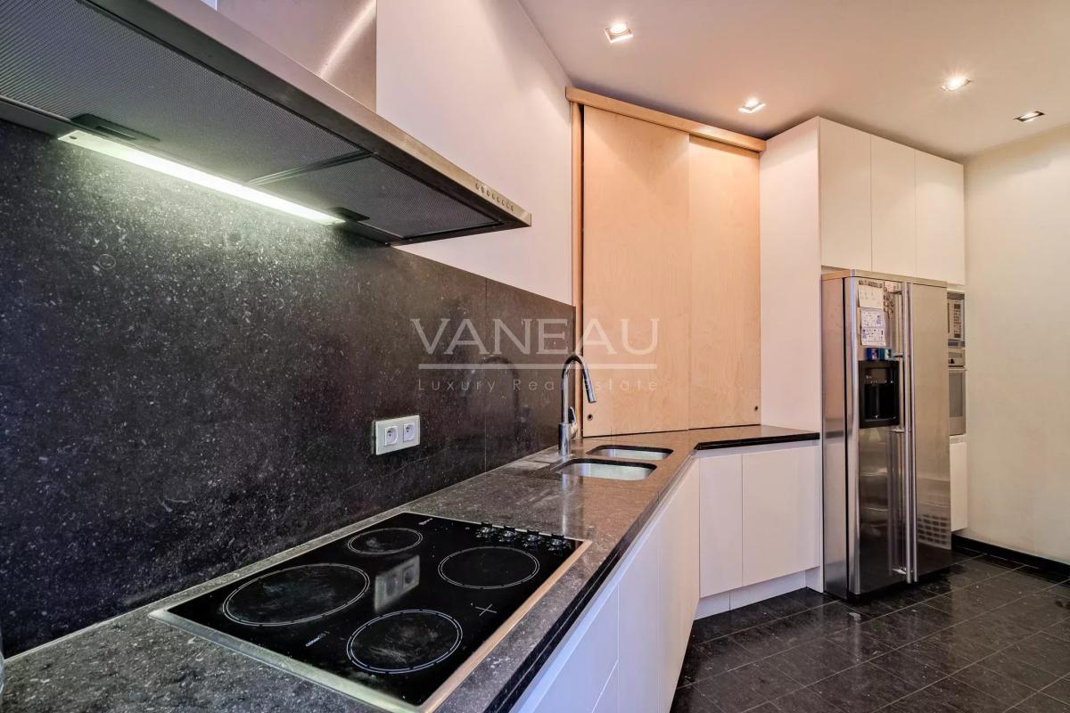 Montgomery: magnifique maison d'architecte, terrasses et sauna