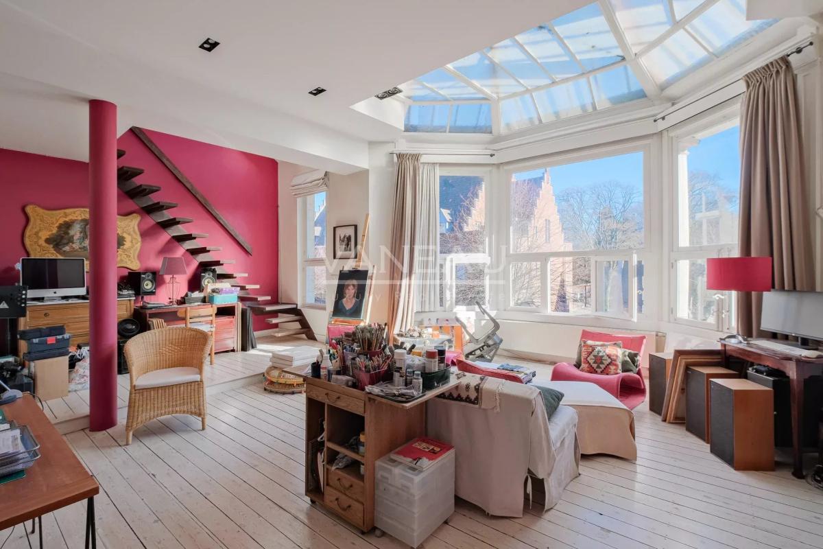 Montgomery: magnifique maison d'architecte, terrasses et sauna