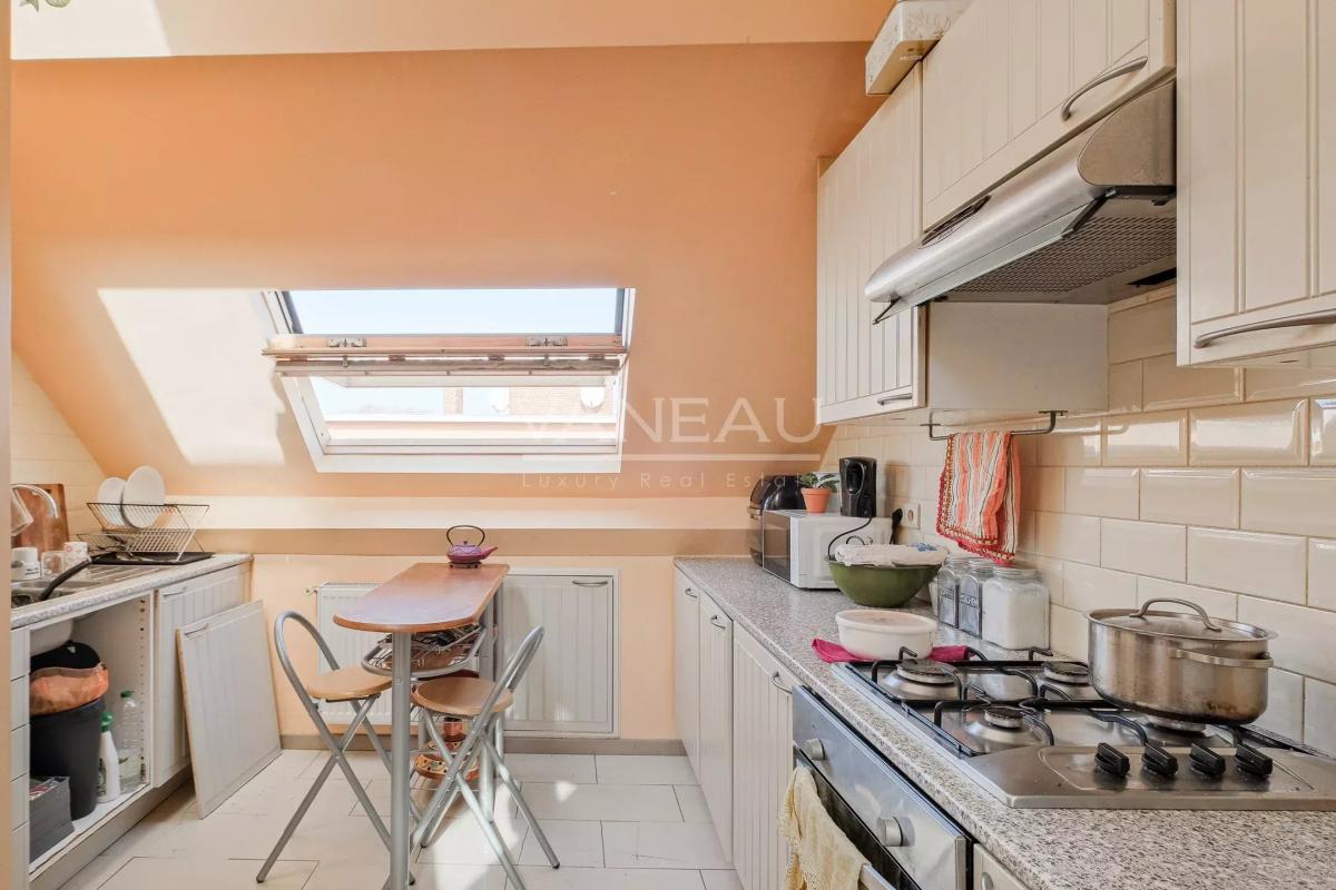 Magnifique Hôtel de maître de ± 600 m², jardin et garage
