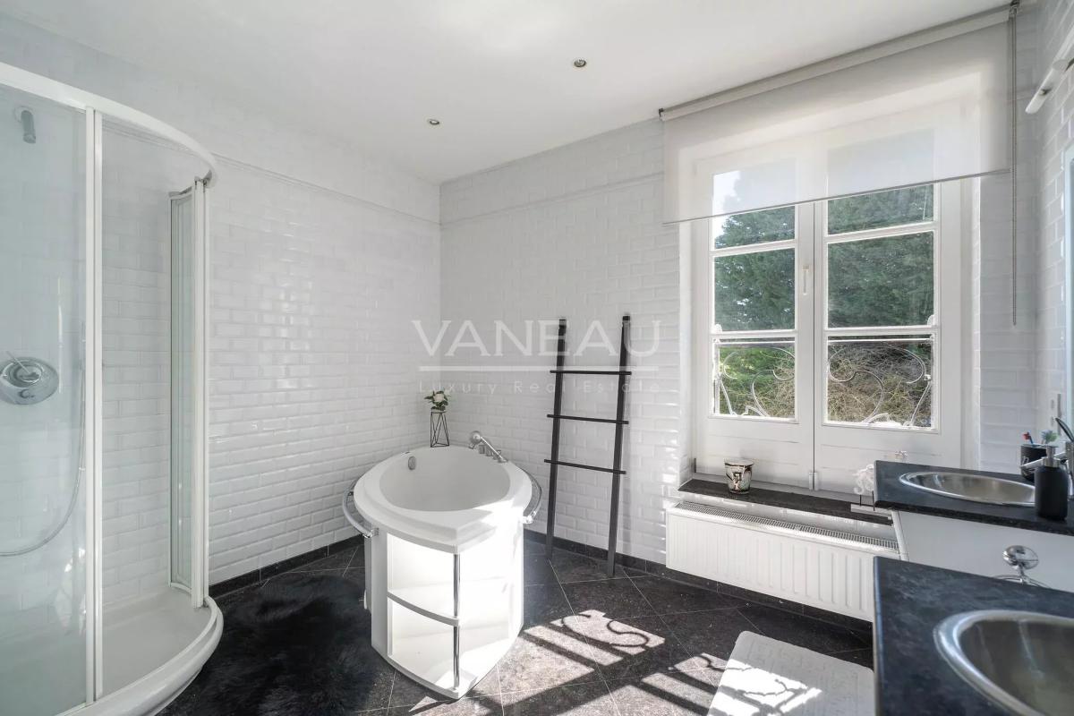 Sept Fontaines - Splendide villa Lipszyc en bordure de golf
