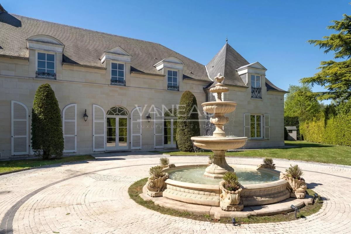 Sept Fontaines - Splendide villa Lipszyc en bordure de golf