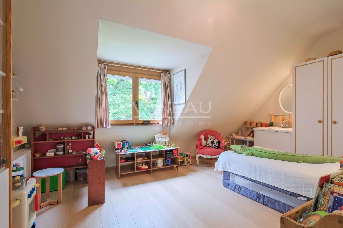 Superbe villa 4 chambres + jardin à Uccle !