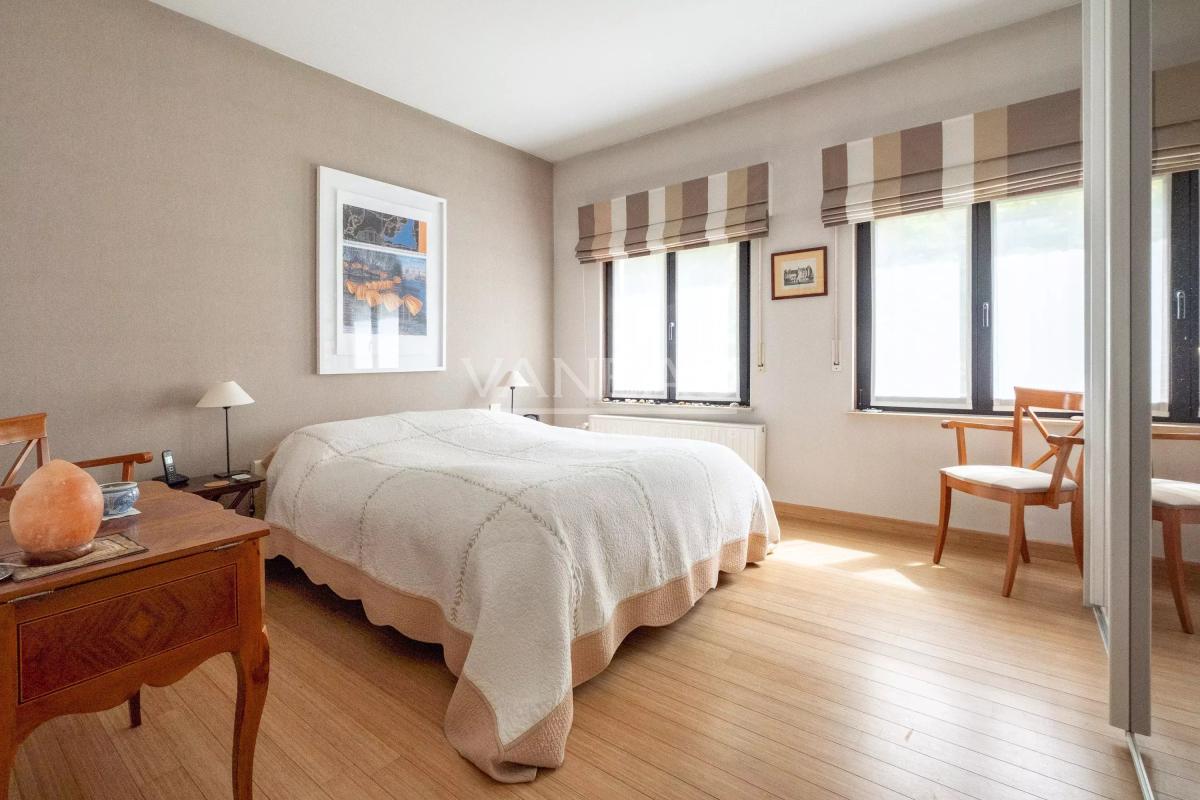 Superbe villa 4 chambres + jardin à Uccle !