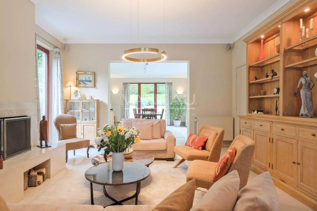 Superbe villa 4 chambres + jardin à Uccle !