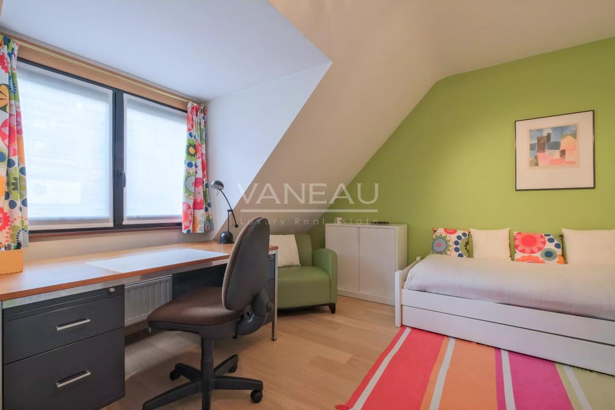 Superbe villa 4 chambres + jardin à Uccle !