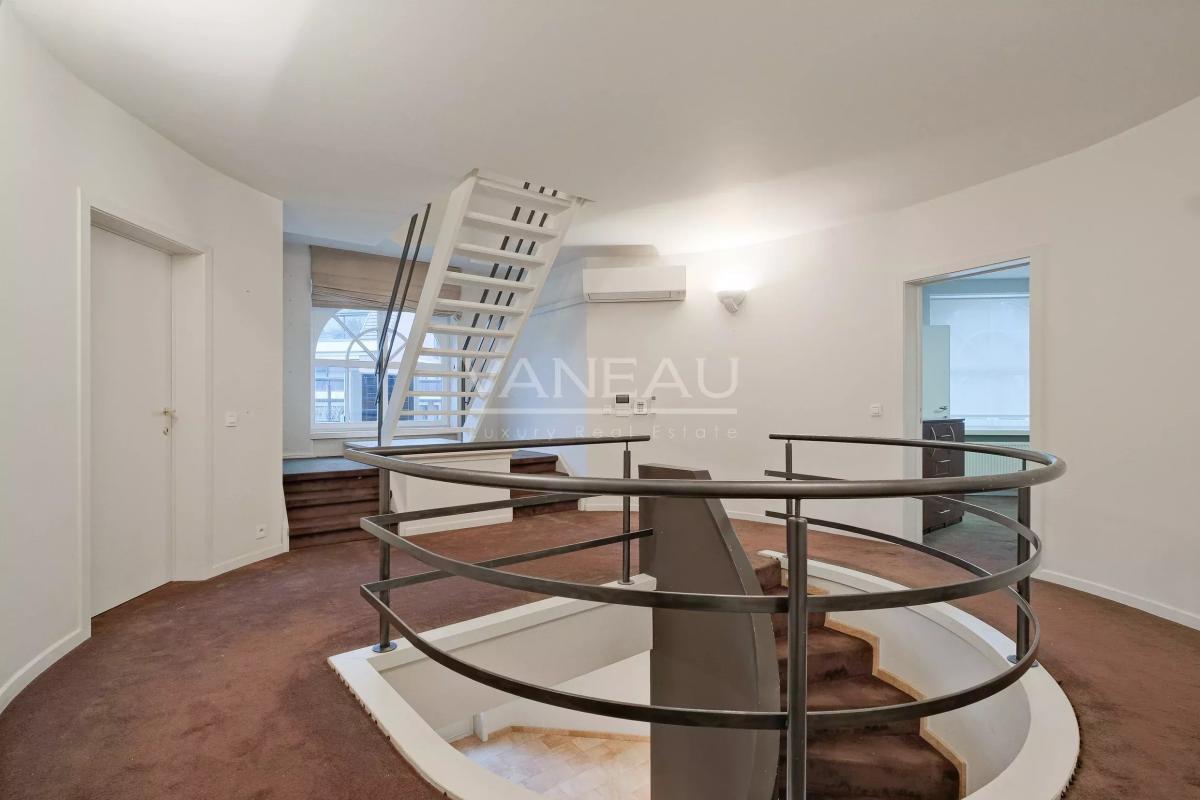 Parc Brugmann - Villa de ± 450 m² bruts avec jardin & garage
