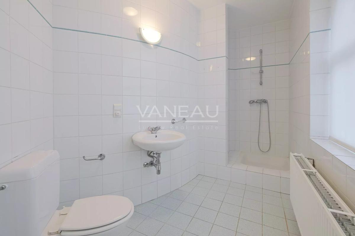 Parc Brugmann - Villa de ± 450 m² bruts avec jardin & garage