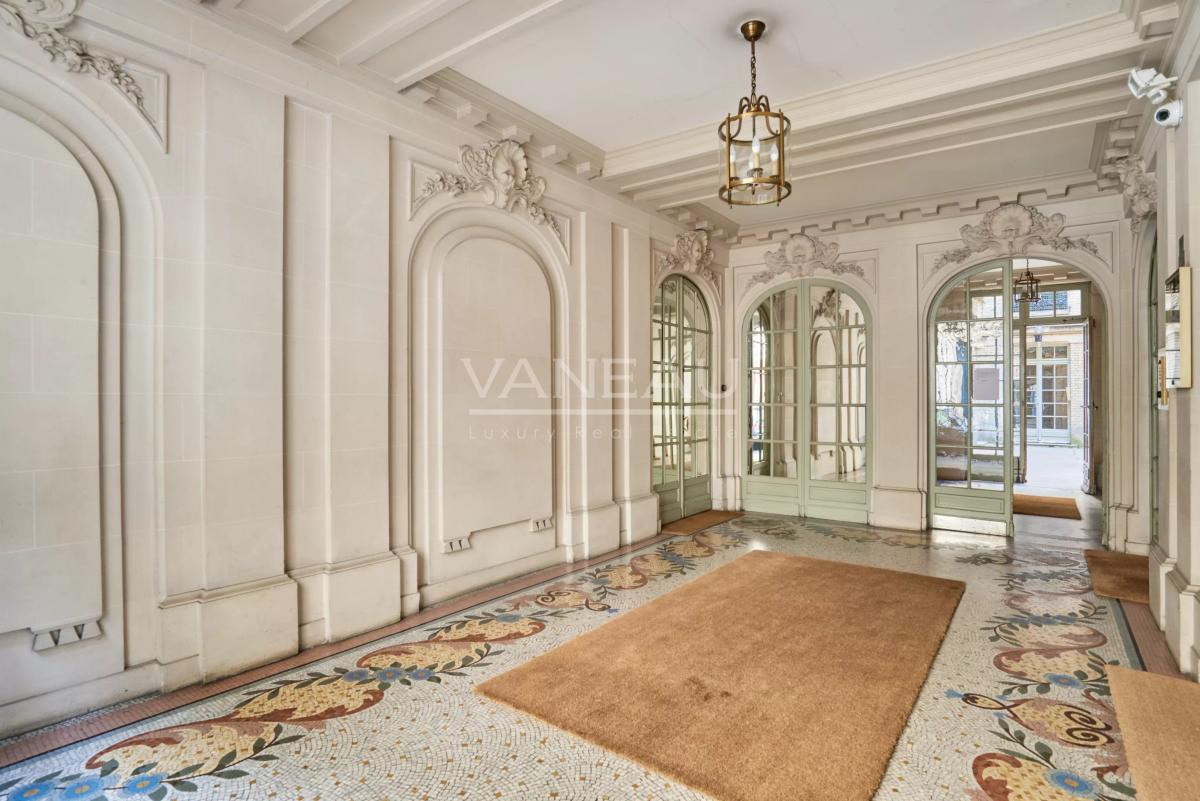 Exclusivité - Paris XVIe - MUETTE - Charmante Studette meublée